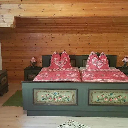Apartment Mit Terrasse Und Bergblick *